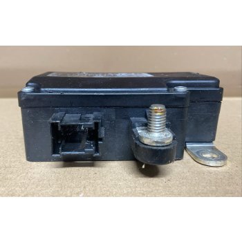 Mercedes Benz Batteriecomputer A2115402745